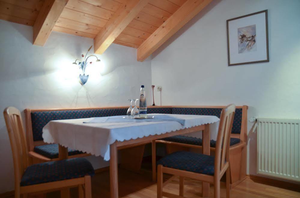 Aparthotel Restaurant Alpenhof 2*