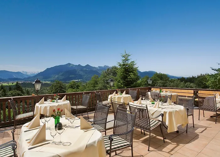 Hotel Restaurant Ferienwohnungen Alpenhof